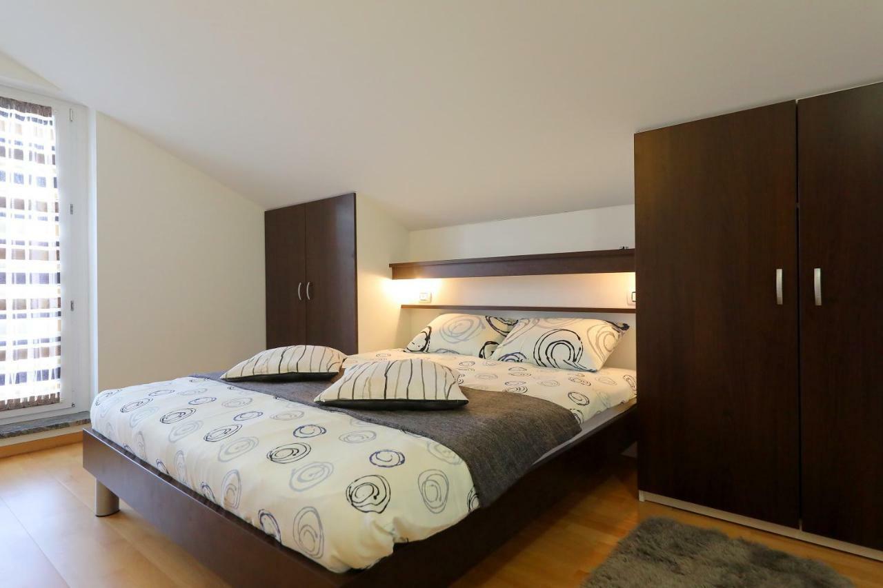 Luxury Villa Nada With Pool Petrčane Zewnętrze zdjęcie