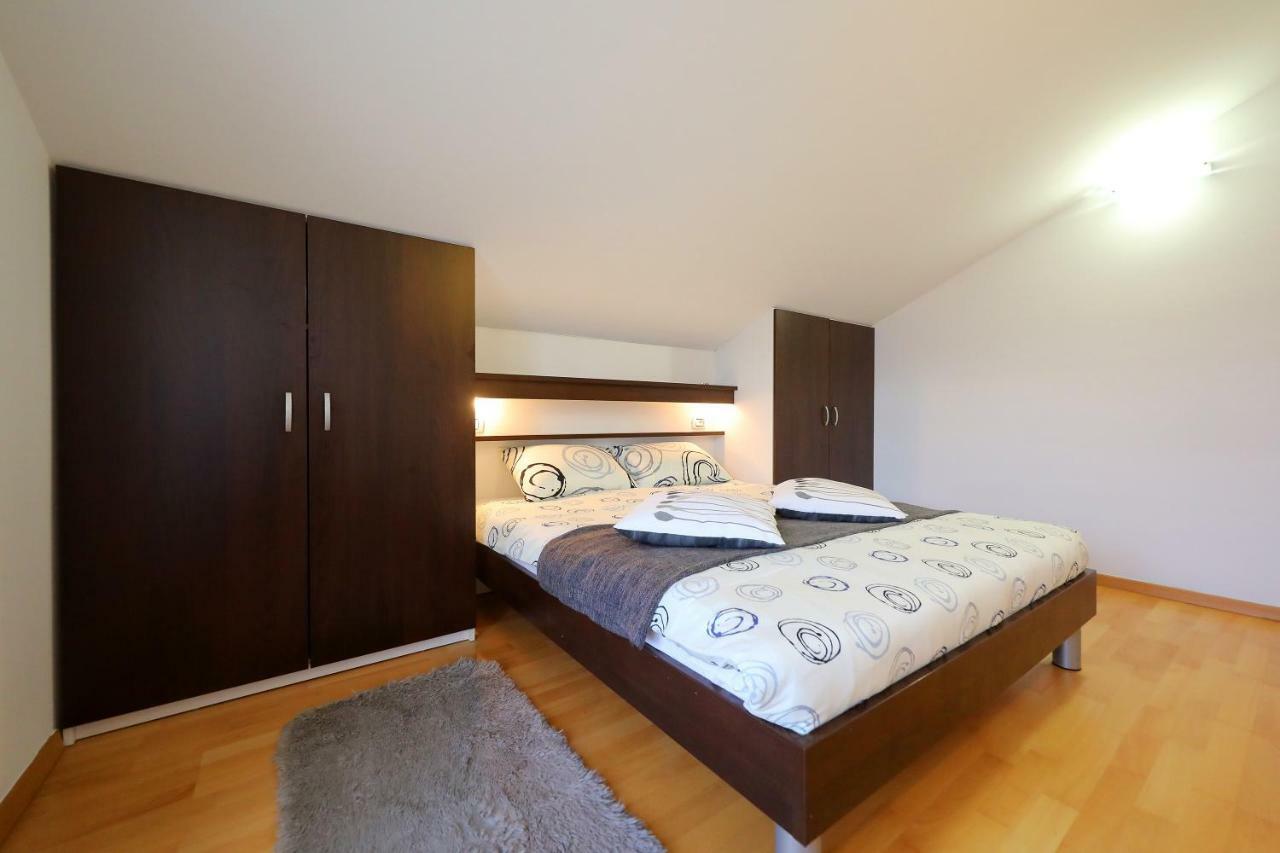 Luxury Villa Nada With Pool Petrčane Zewnętrze zdjęcie